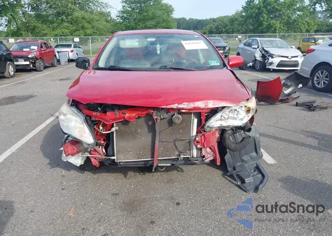 2013 Toyota Corolla L z USA, uszkodzony, nr VIN 2T1BU4EE9DC105124